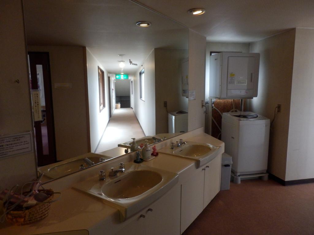 האקובה Hotel Weisser Hof Happei מראה חיצוני תמונה